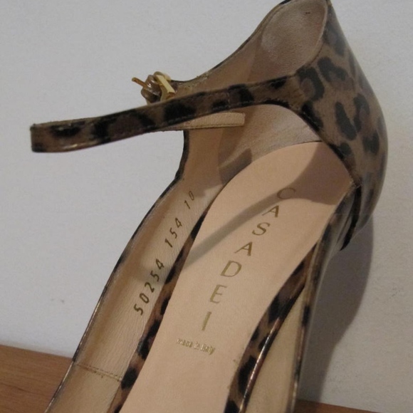 Casadei Pellame leopard-patent T-strap pump, SZ40 - Picture 8 of 8